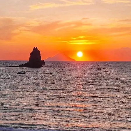 Apartmán Les Sables Noirs & Multiproprieta Vulcano (Isola)